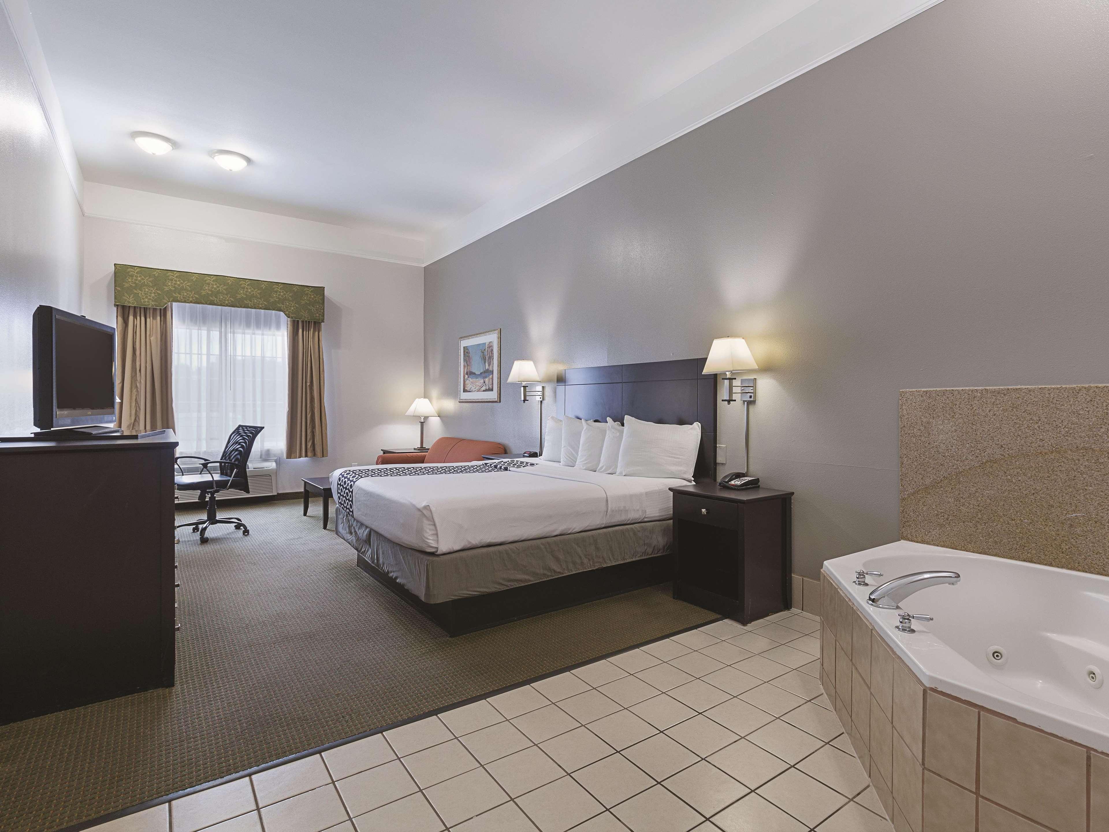 Hotel La Quinta By Wyndham Deer Park Extérieur photo