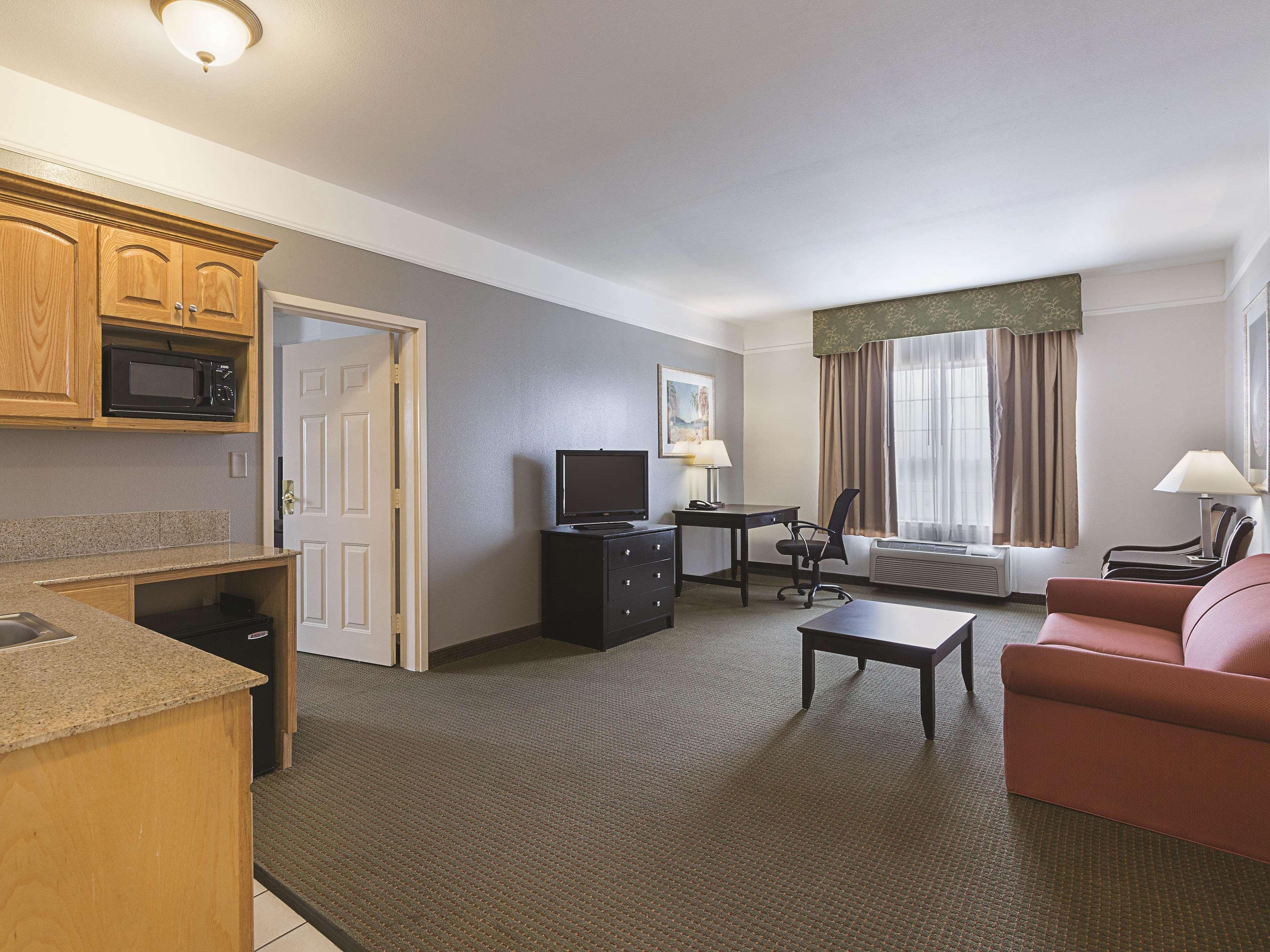 Hotel La Quinta By Wyndham Deer Park Extérieur photo