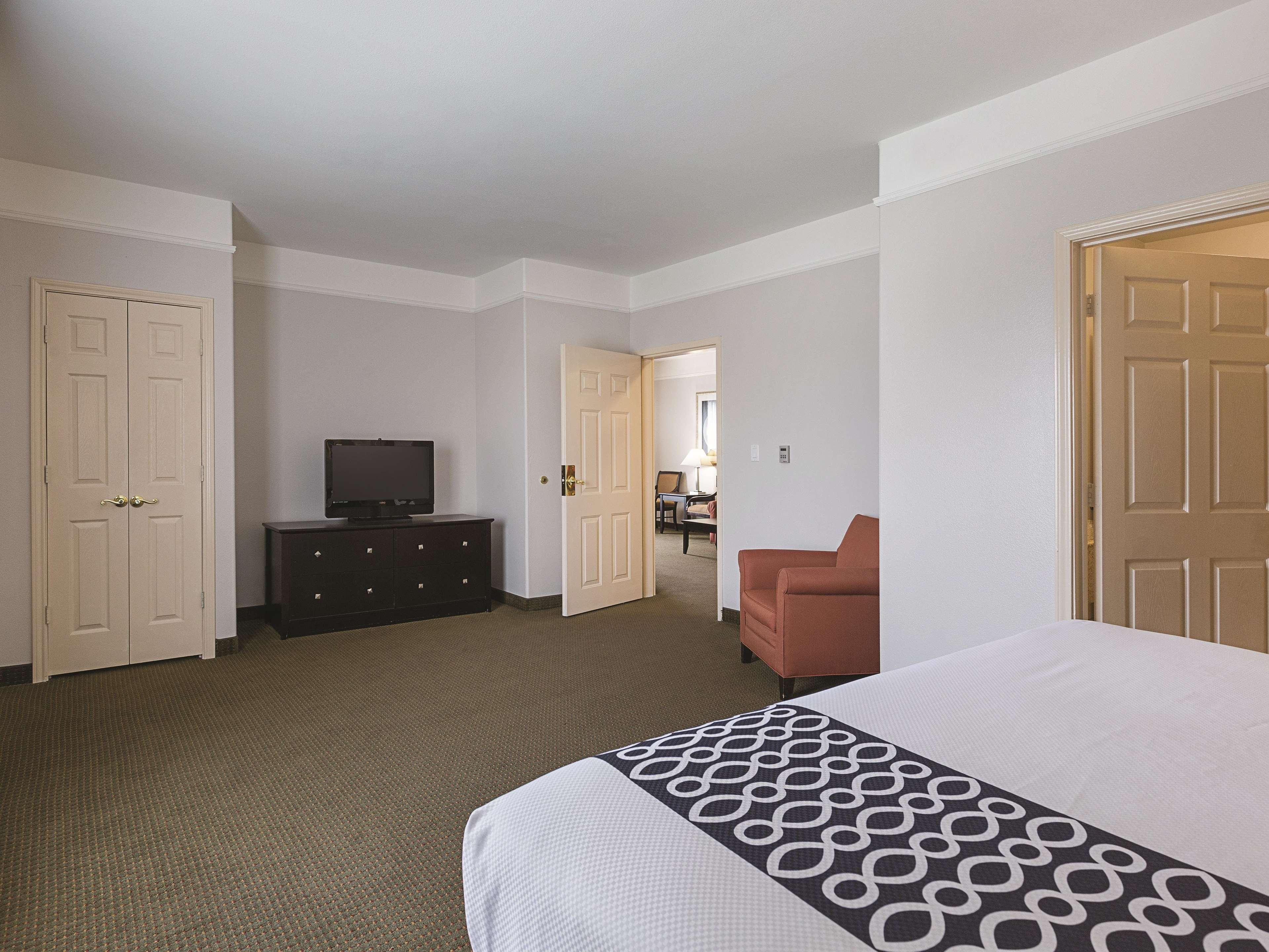 Hotel La Quinta By Wyndham Deer Park Extérieur photo